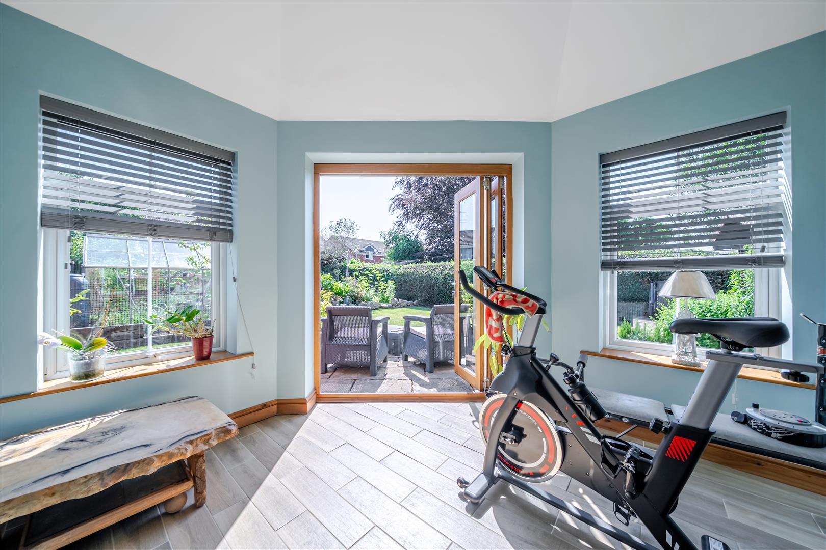 Property Image fc197409-896c-41a3-9341-fd84046e113c