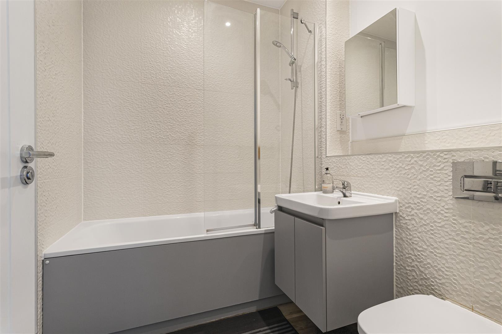 Property Image fc22a7a4-1e52-4444-83ea-9b58e293b791