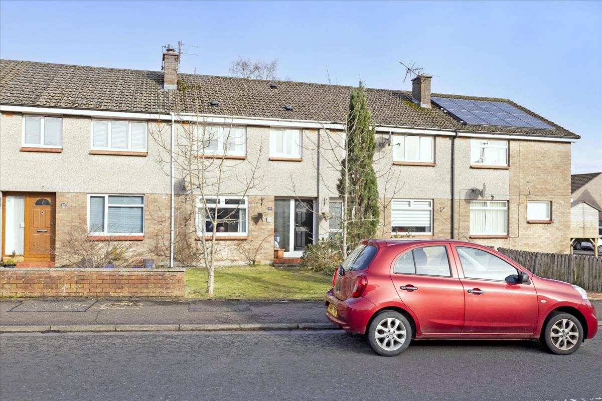 Property Image fc515cf2-c4f0-48a4-96e8-5532576e7c2d