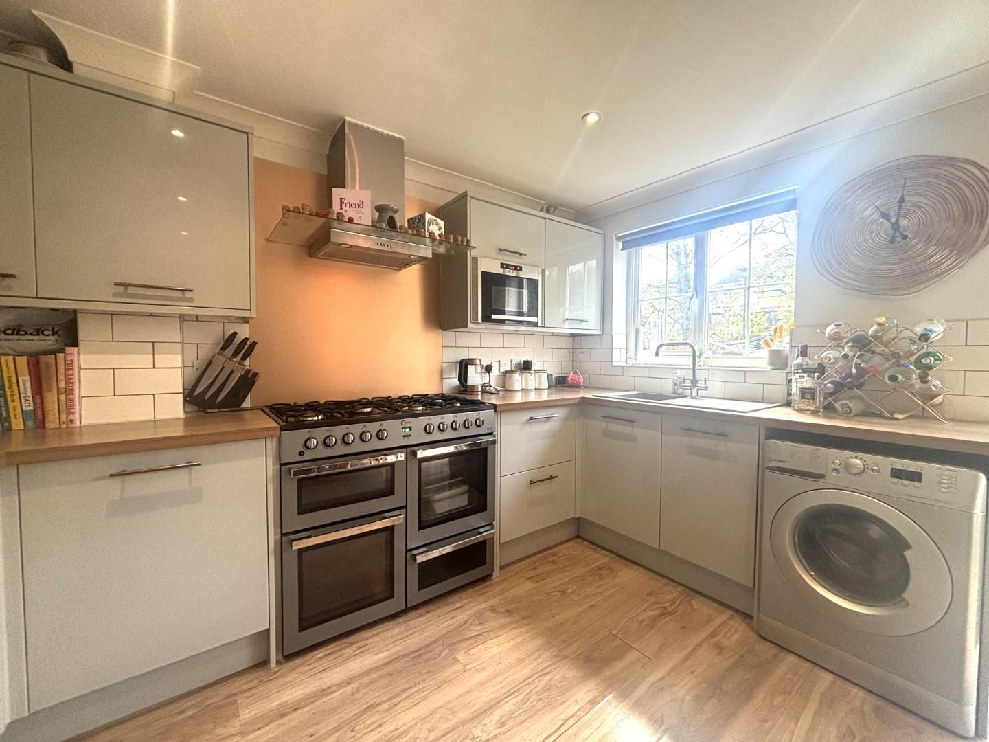 Property Image fc55208b-3673-4b42-ad09-8135a19b20df