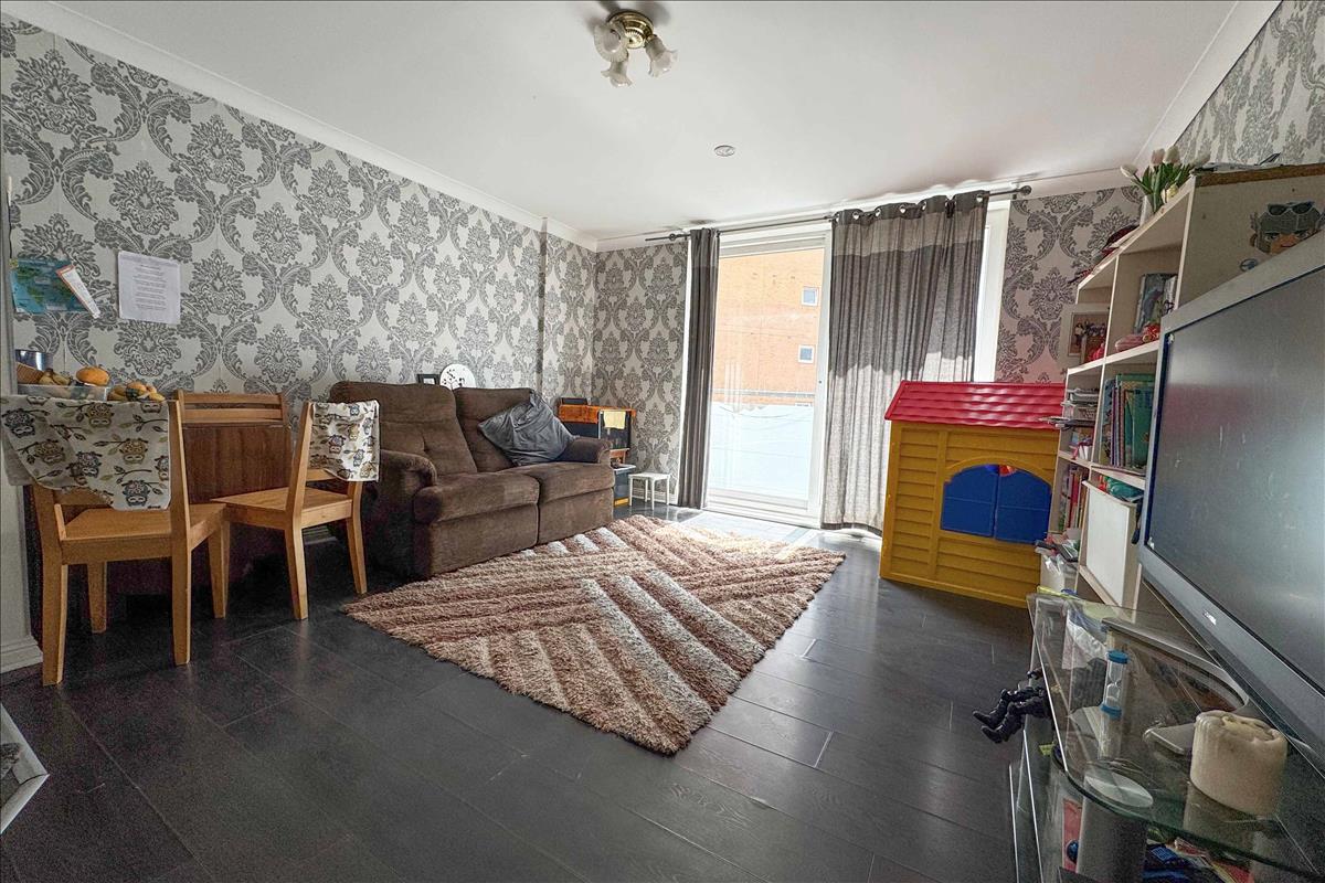 Property Image fc5fbd96-19b1-4e29-ba30-35443dab1b40
