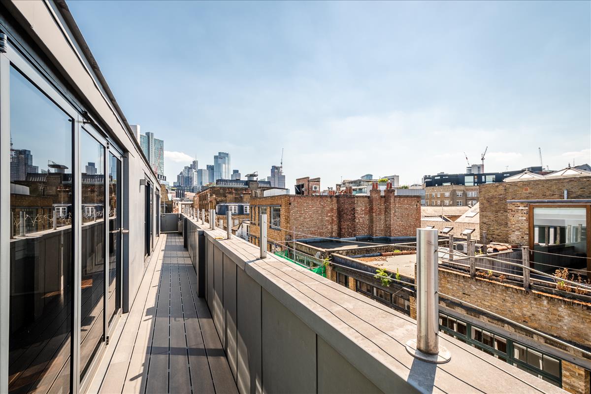incredible duplex penthouse for rent on charlotte road ec2a