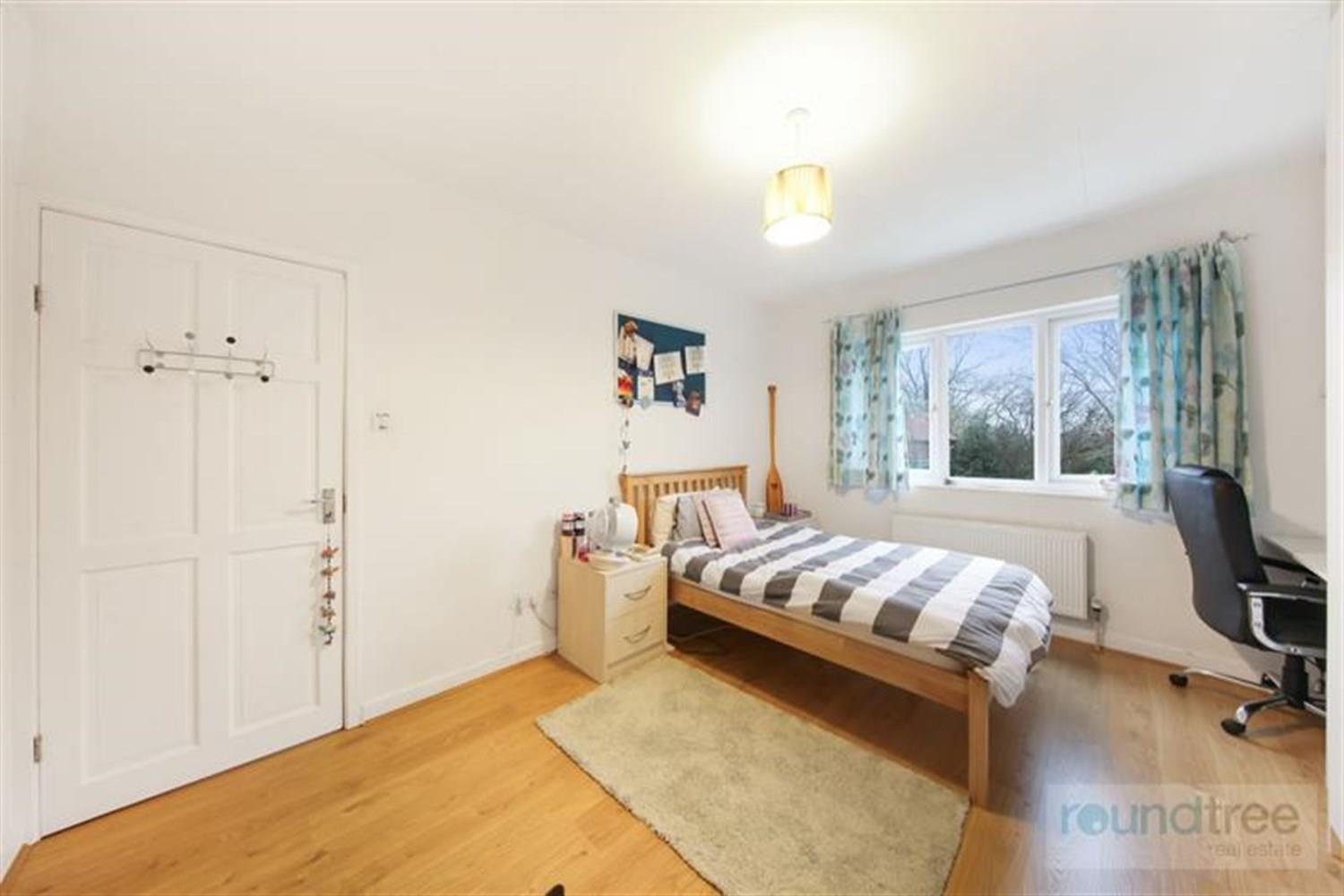 Property Image fc9e0a6d-2d6b-4652-a84f-42a6971e012e