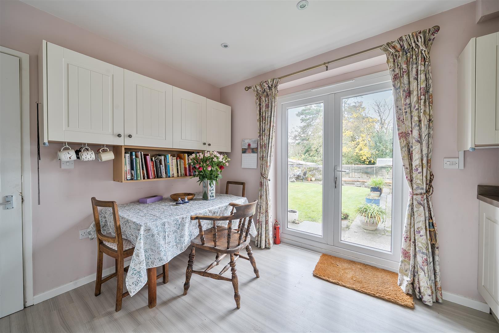 Property Image fc9e2bba-7e81-4077-9e7f-970412a044f4