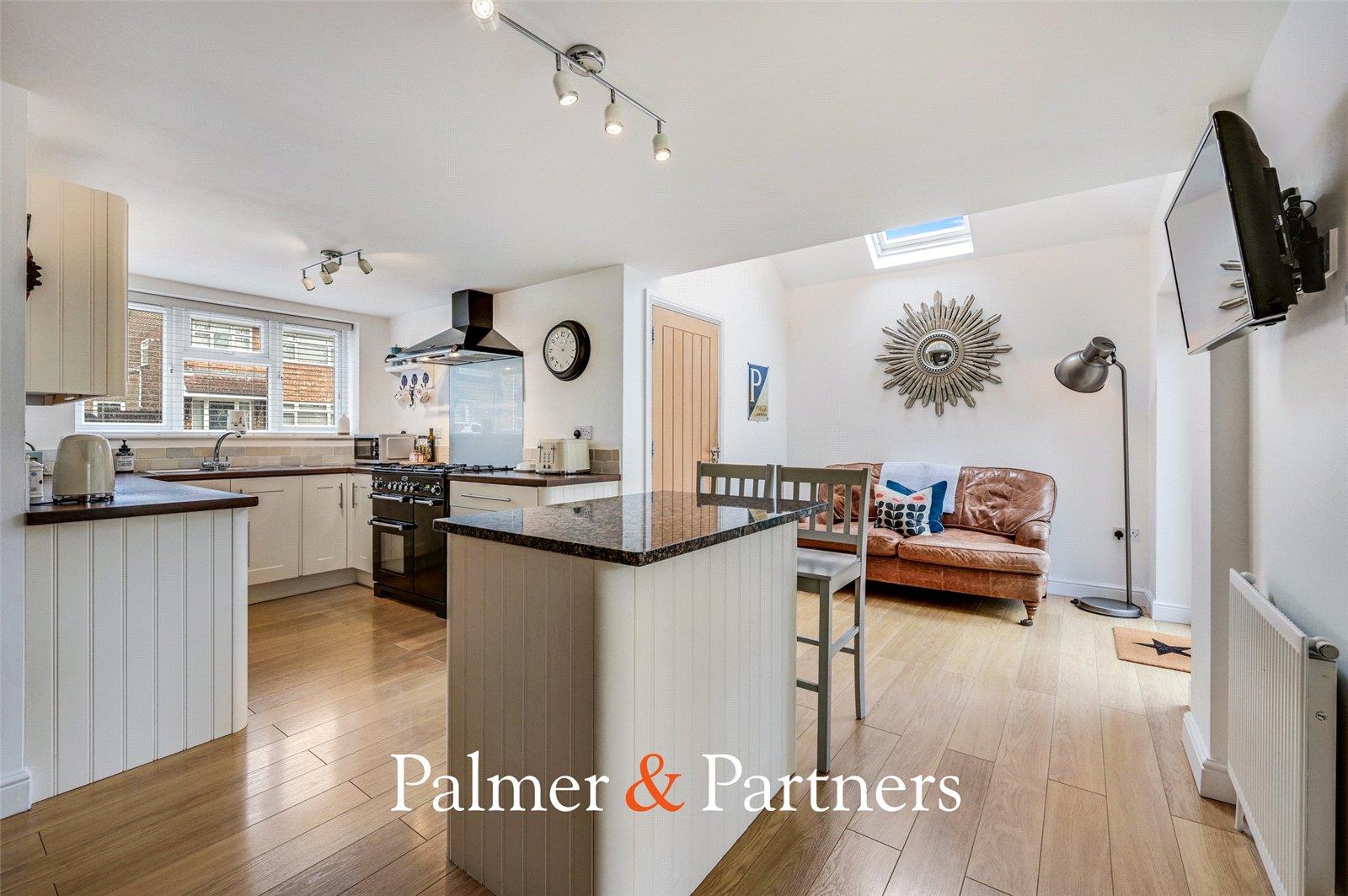 Property Image fca11f78-fbca-4cc2-8ccb-2b6c6ace7fb7