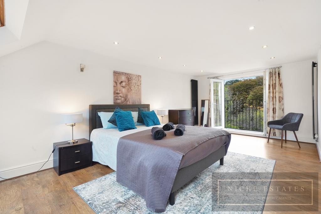 Property Image fca9b588-ca98-415e-8779-f908aeff97c0