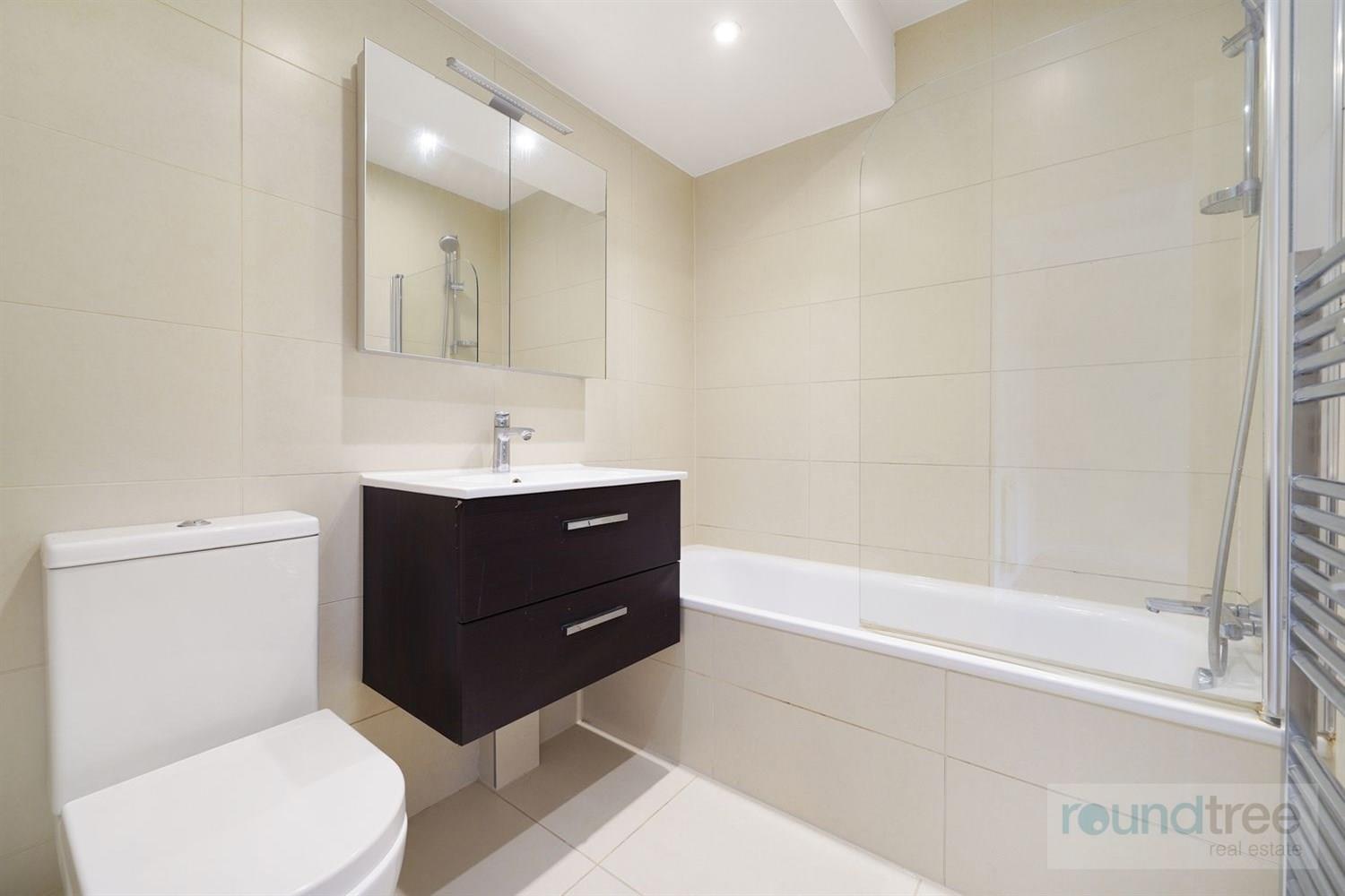 Property Image fcb12adc-6dc9-45c7-8cdd-8caac419b072