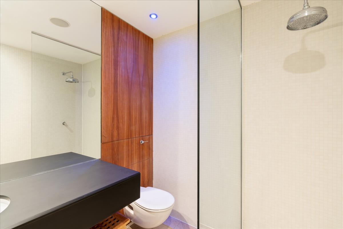 Property Image fcb2de13-9aa2-4ded-8027-cc0912a20a19