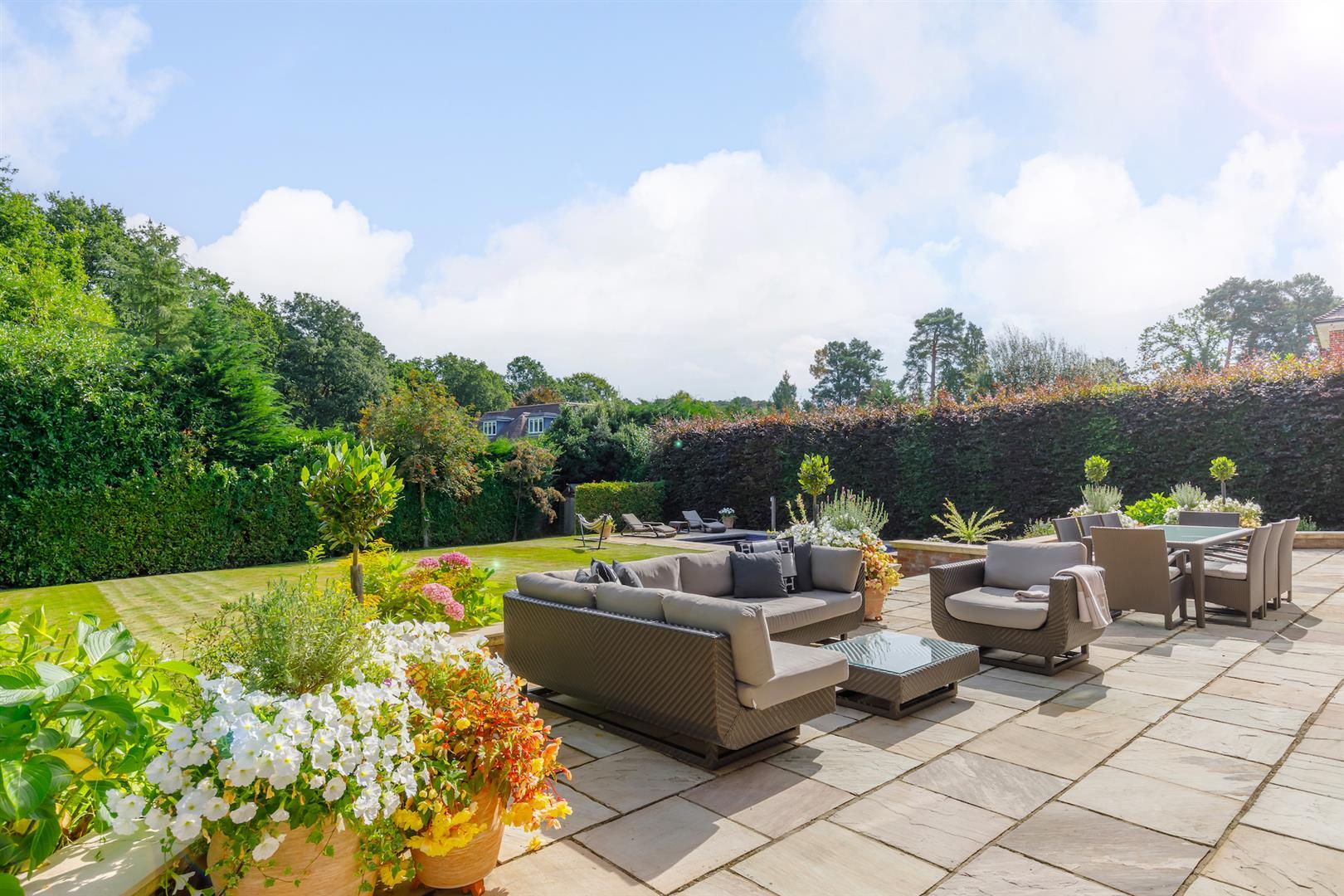 Property Image fcb971fb-ce05-485b-8112-9842a7d67dc4