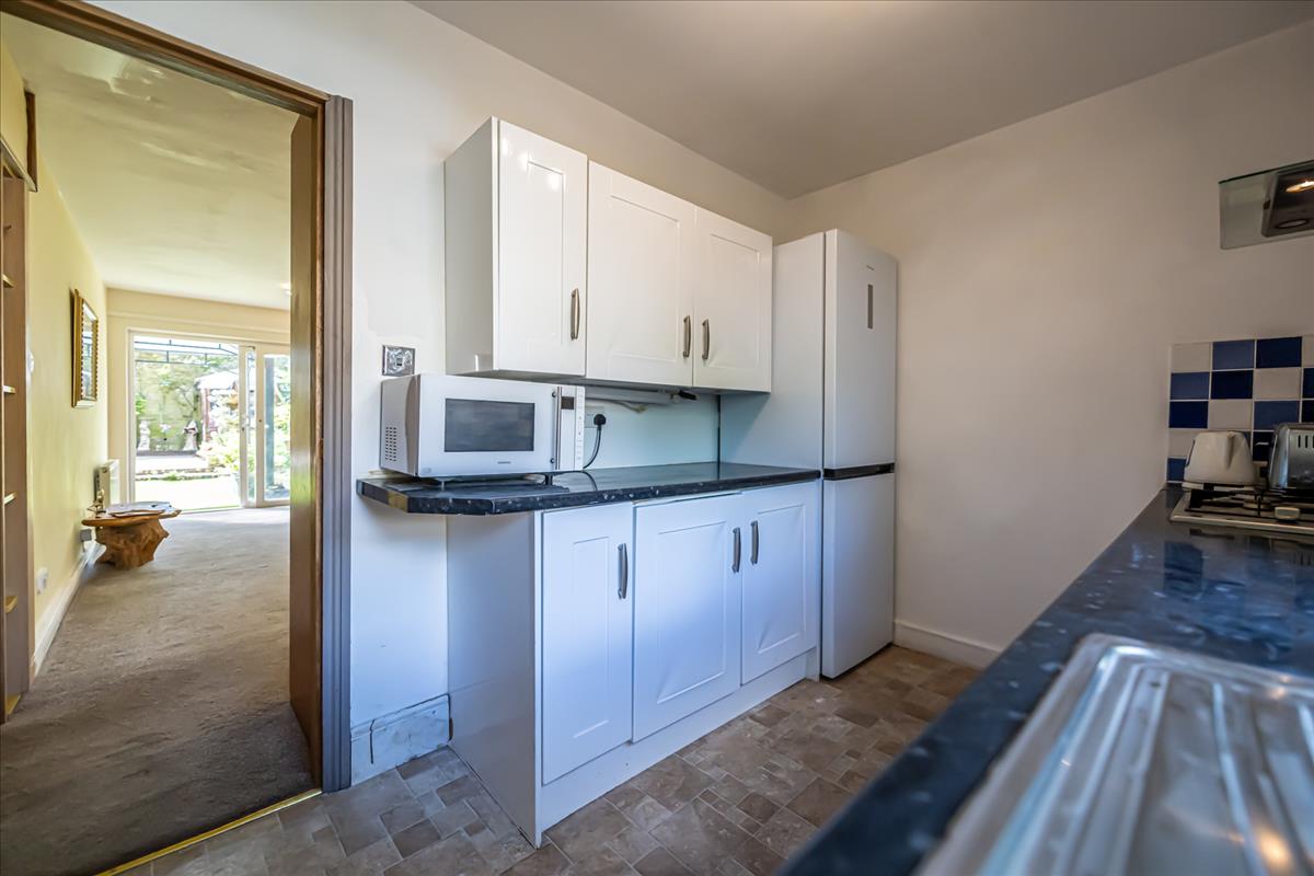 Property Image fcbaccc1-536c-4ea3-b6cc-0ba2c7cf544c
