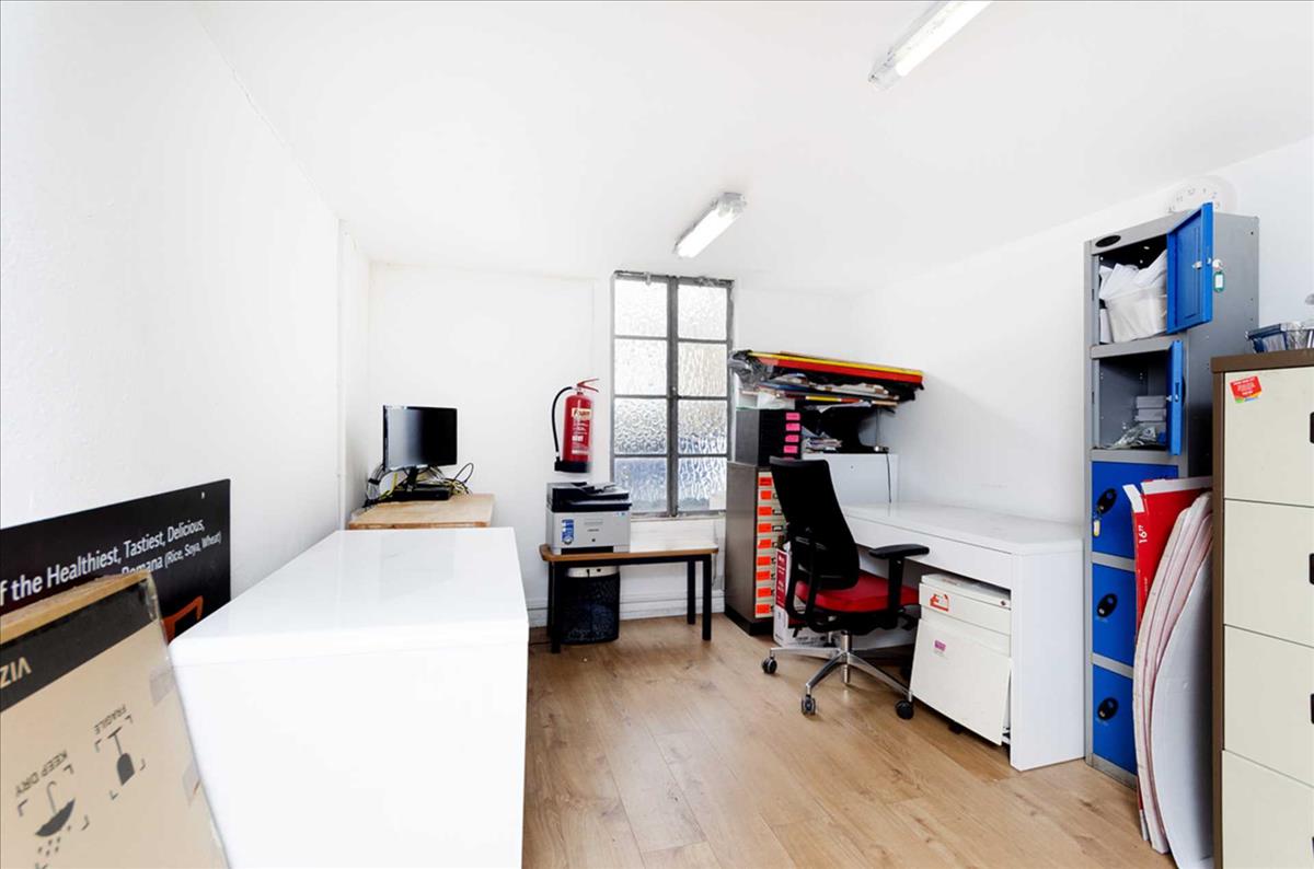 Property Image fcc8a48f-6ff7-4a60-b925-56397da9f2ab