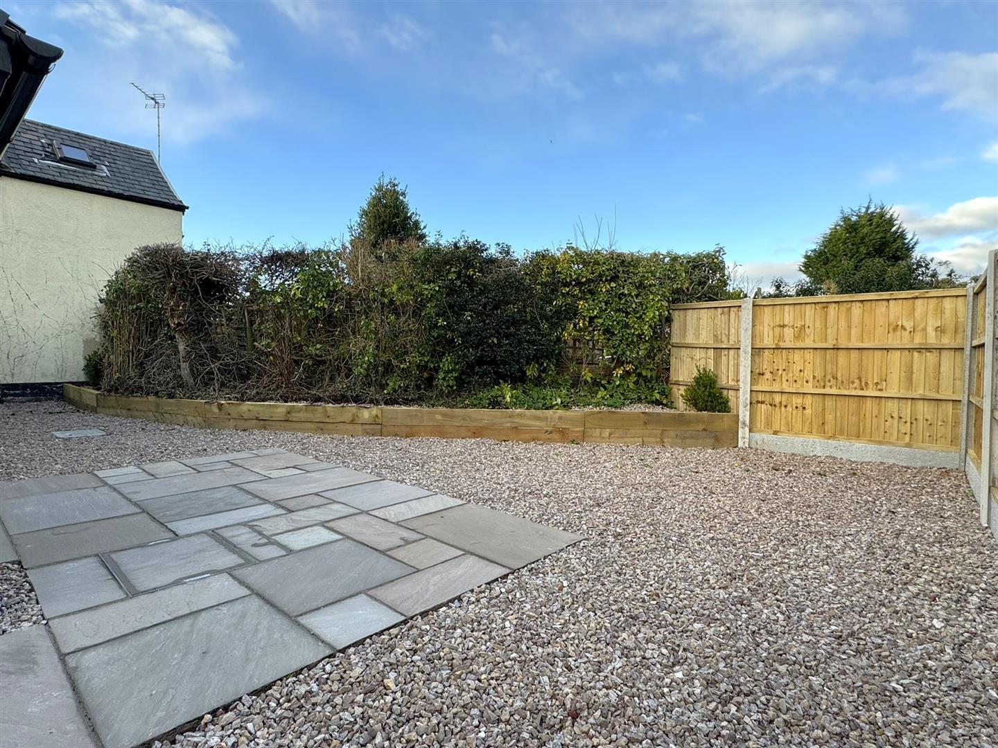 Property Image fcd15ea1-1ad2-43b1-a3de-e91147b3f3d1