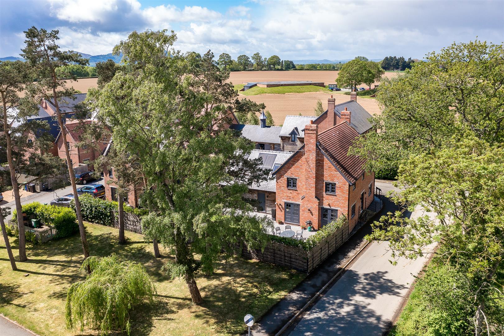 Property Image fcd6d6af-786e-4712-b0b8-49f56e359bf0