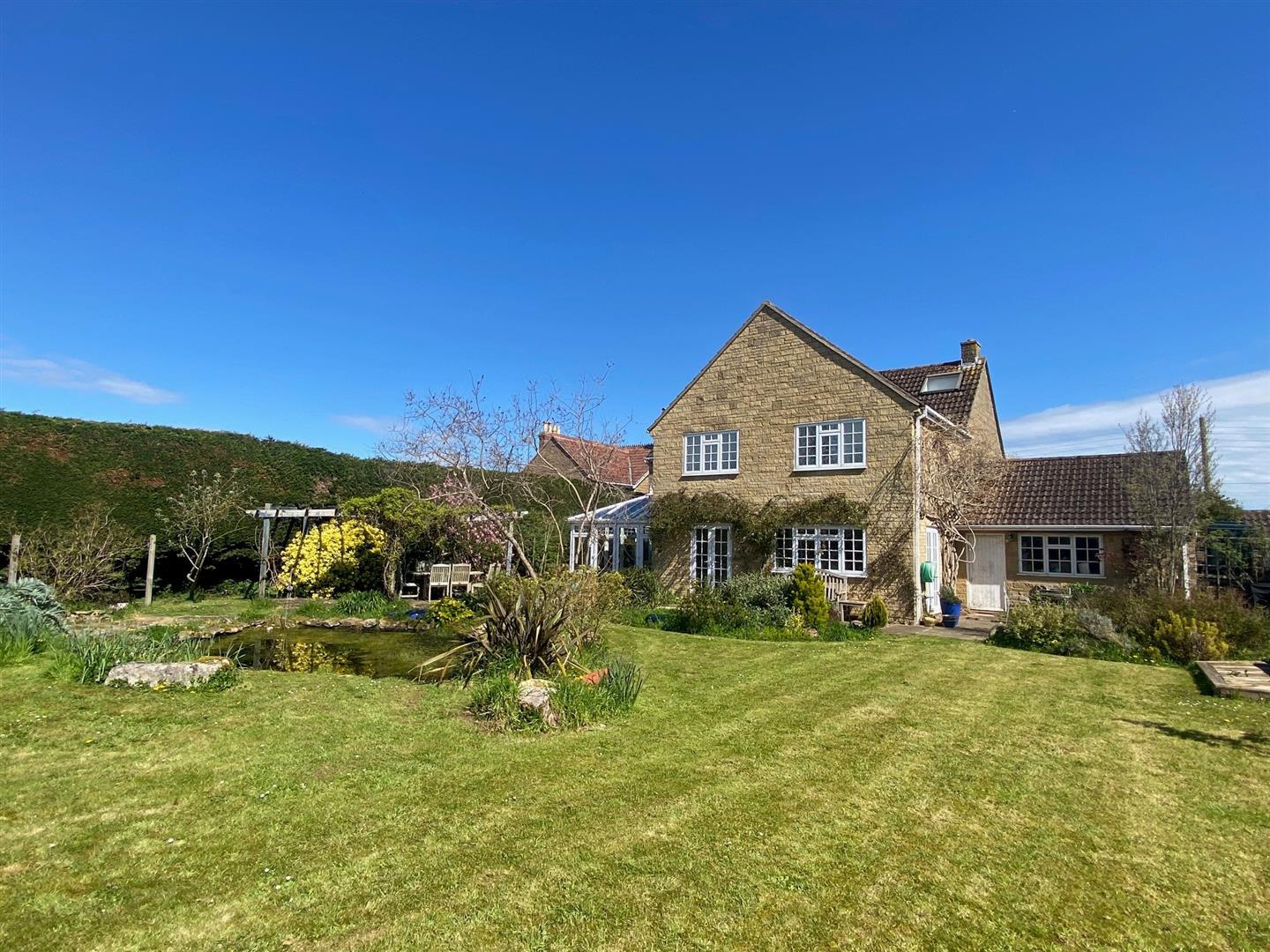Property Image fce310d4-ed89-4db3-8010-31dc4a66bcf0