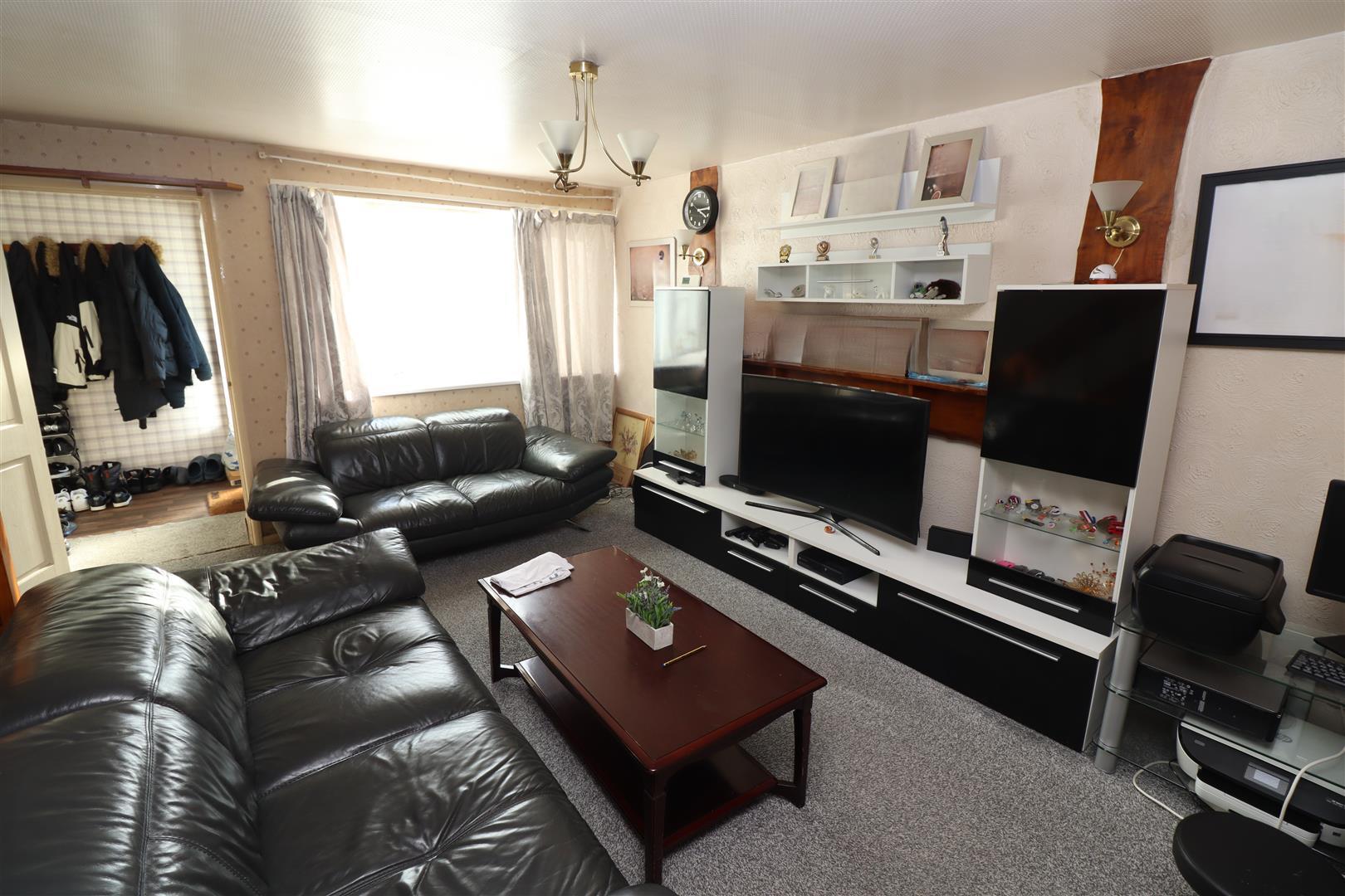 Property Image fcfec0fc-f758-4022-b28c-39019c9e65b7