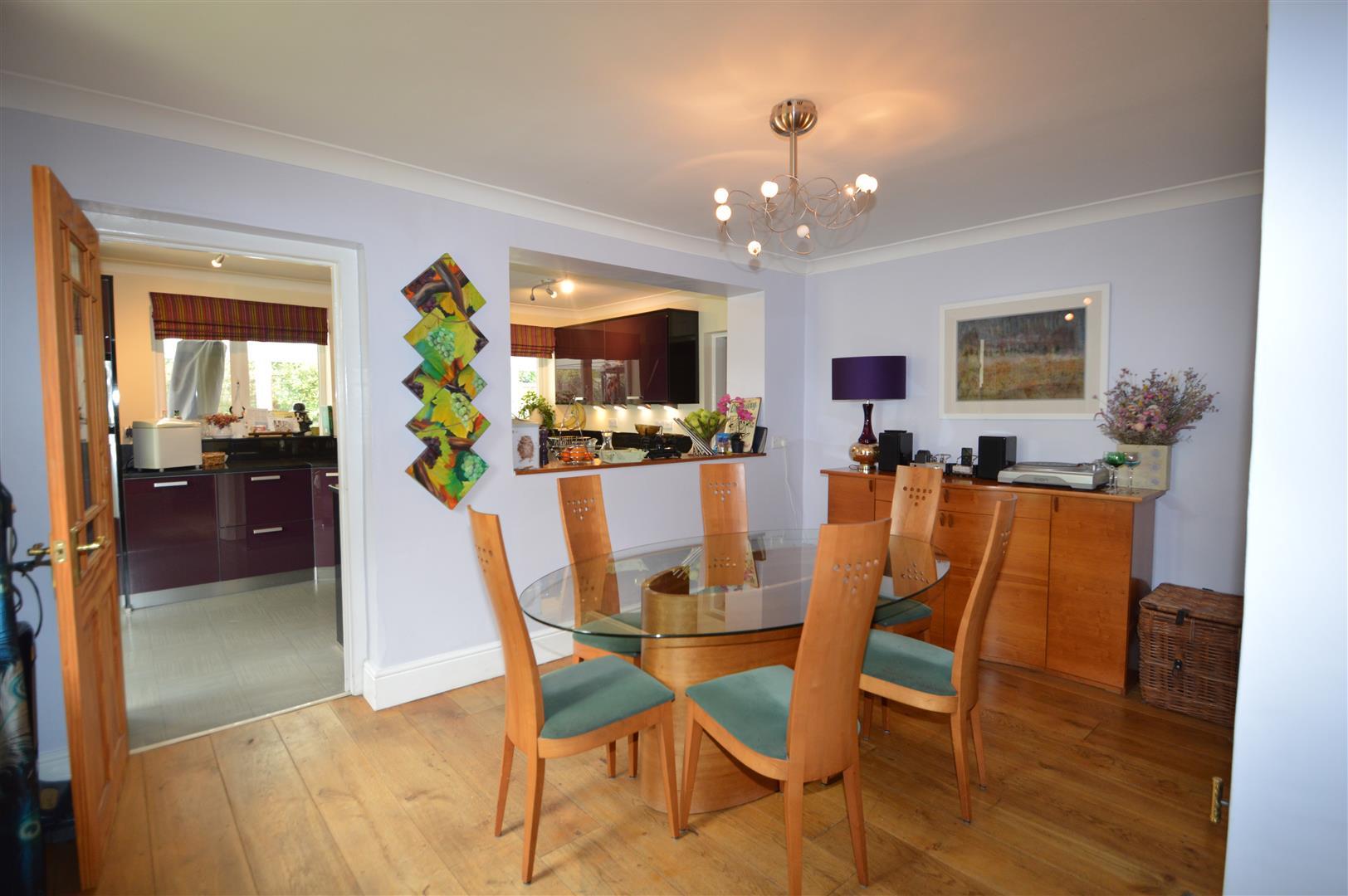 Property Image fcfef87f-82e9-4aba-bb48-4126461b521a
