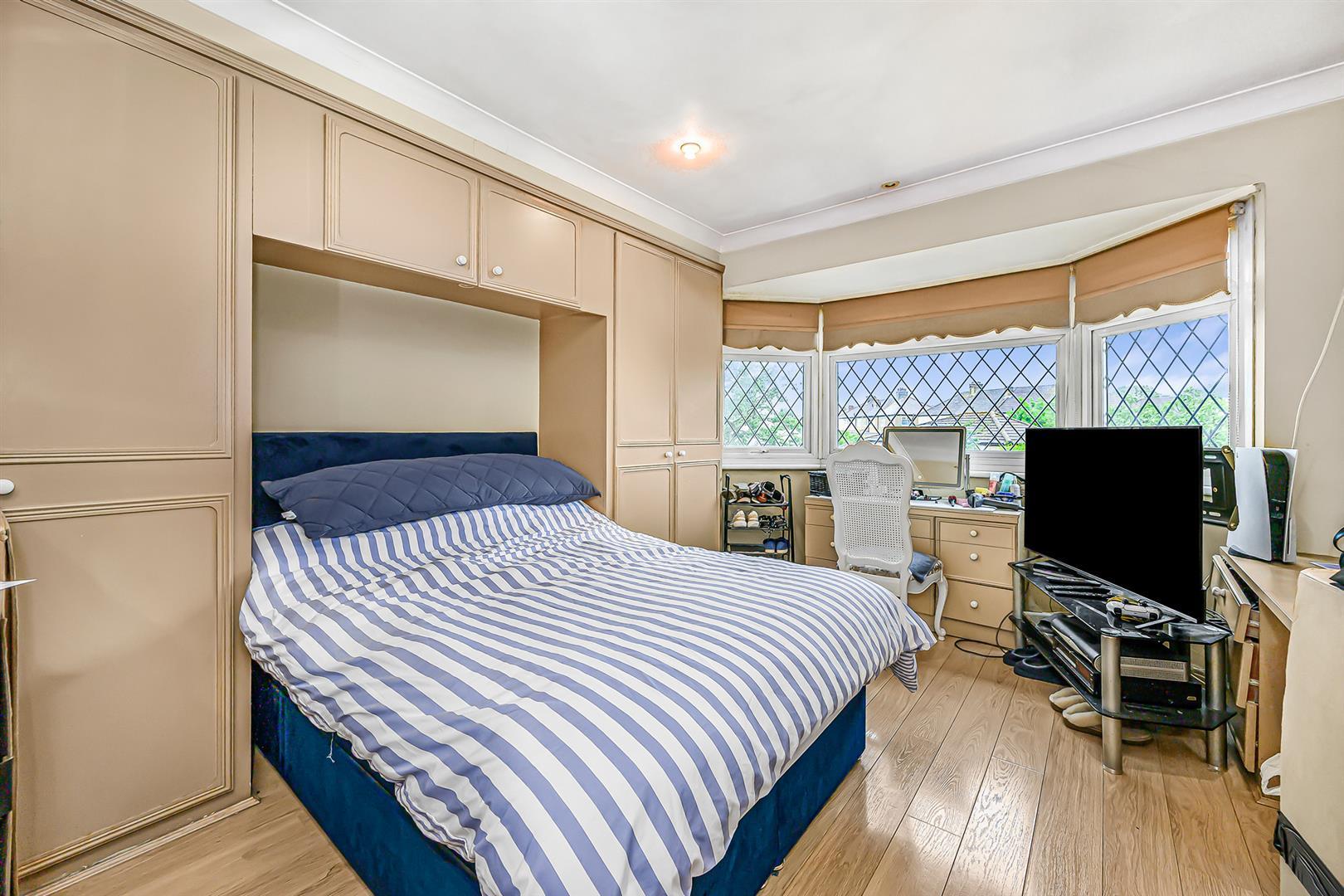 Property Image fd25024d-300e-4aa9-af3e-9812f190d582