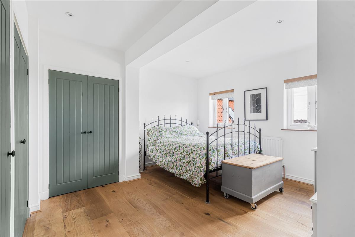 Property Image fd32b1cc-a436-4779-a2a6-53e2a3d0e735