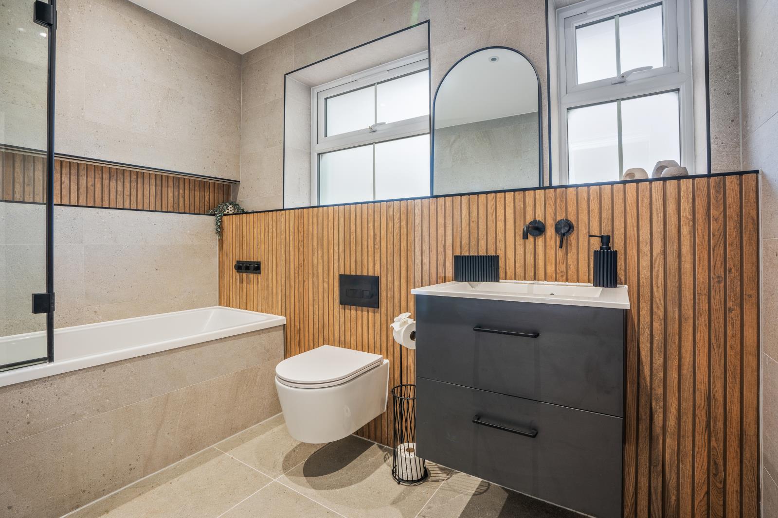 Property Image fd48578f-26ba-4e9c-b216-e904cbd6dc2f