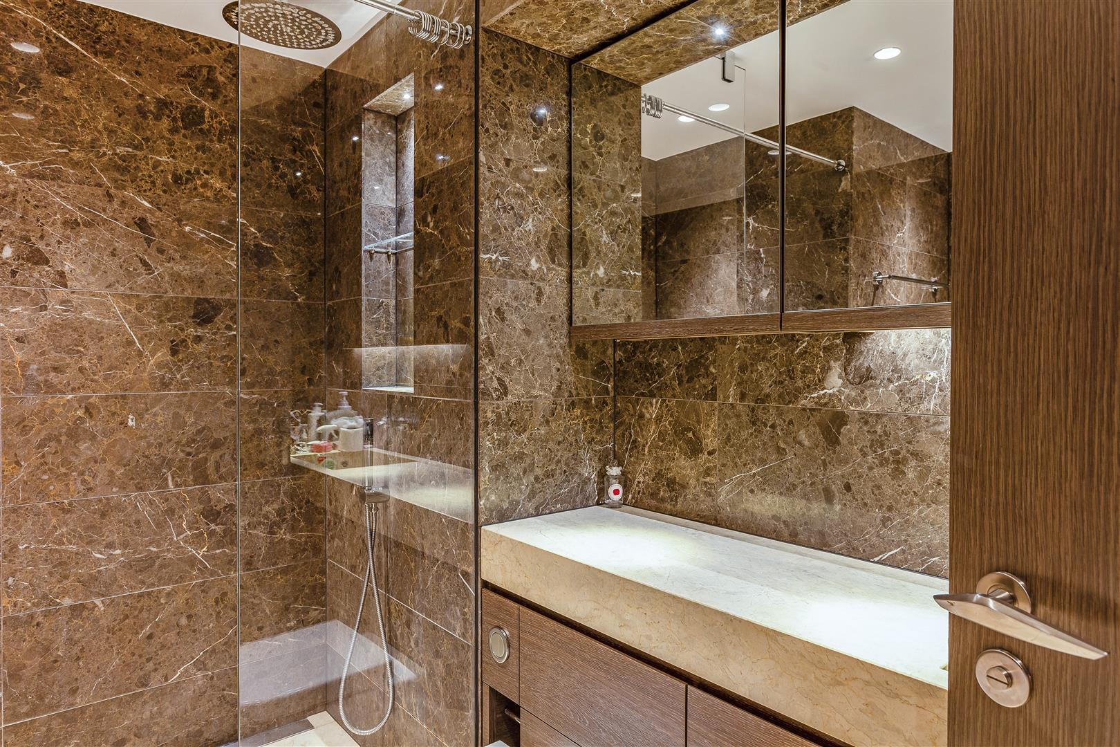 Property Image fd5f9002-54a5-44bb-8a62-ea3e8bf7e022