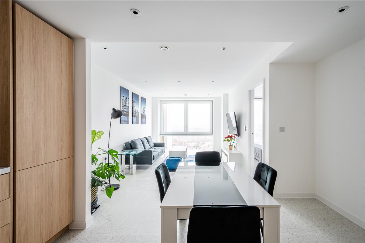 Property Image fd60f456-f534-4dd9-bb36-4ce82f95fc25