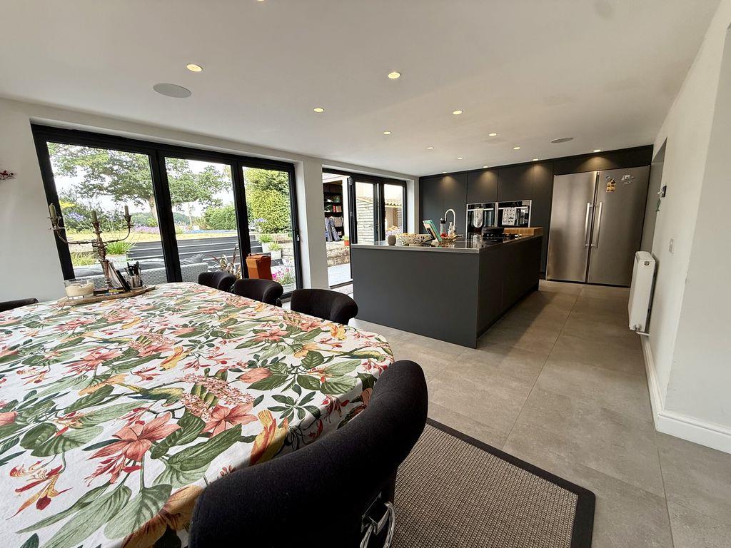 Property Image fda2adee-0e41-464b-8738-85f23c80055d