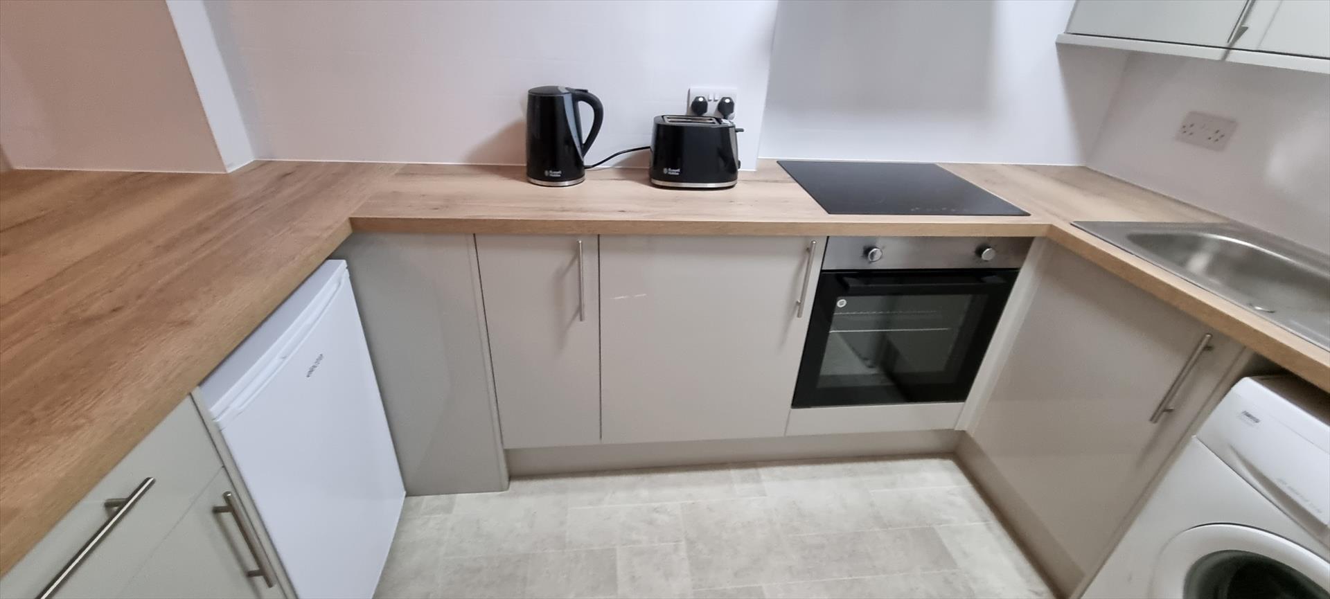 Property Image fdb29fed-0fad-4f54-8e3e-b5cddcd90a09