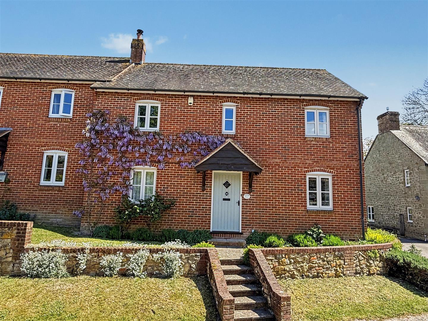 Property Image fdbbee4a-f080-4ae3-b7aa-4e465f33345a
