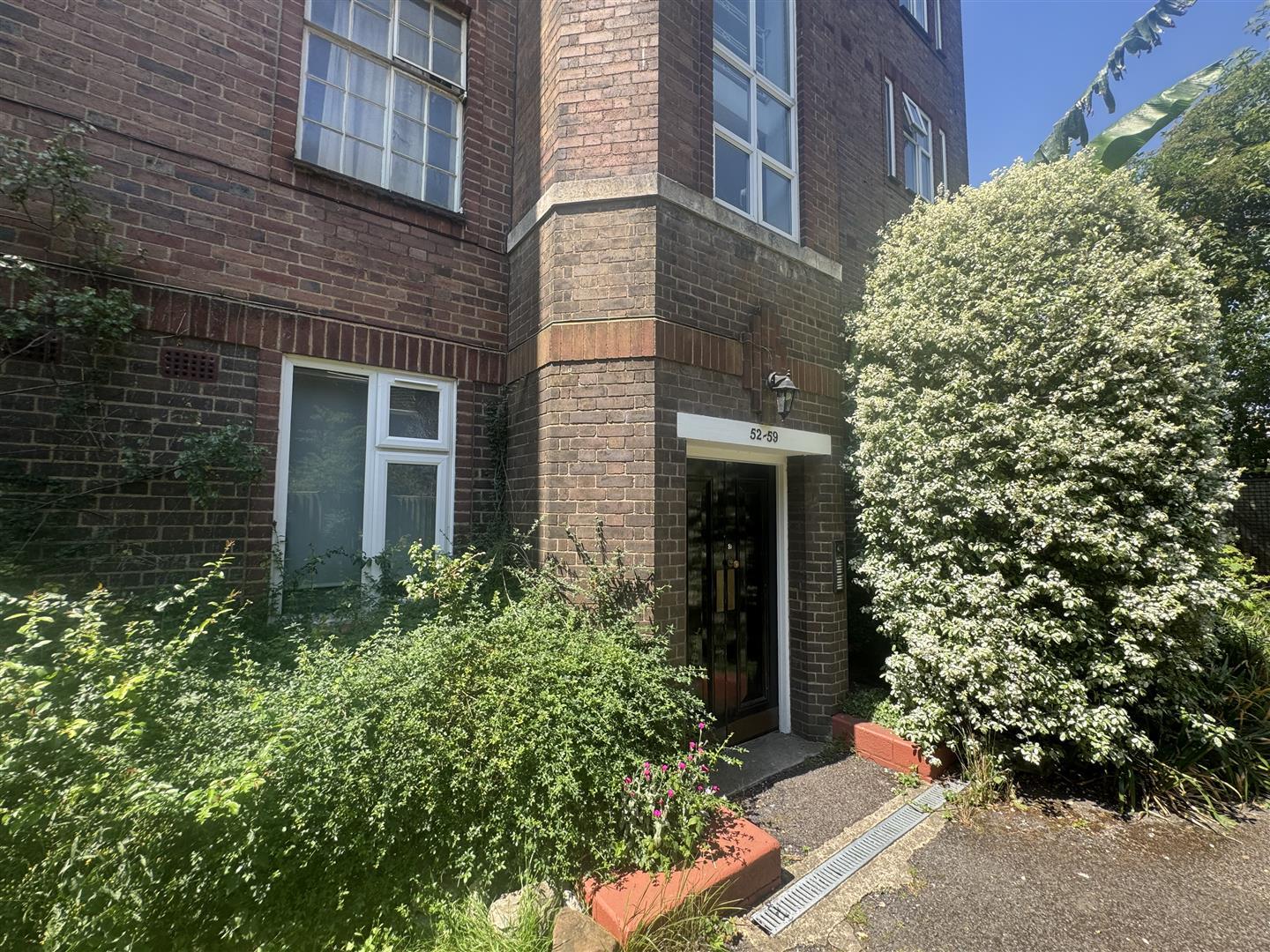Property Image fdca9fae-05f9-4896-8ef4-44af75c4343e