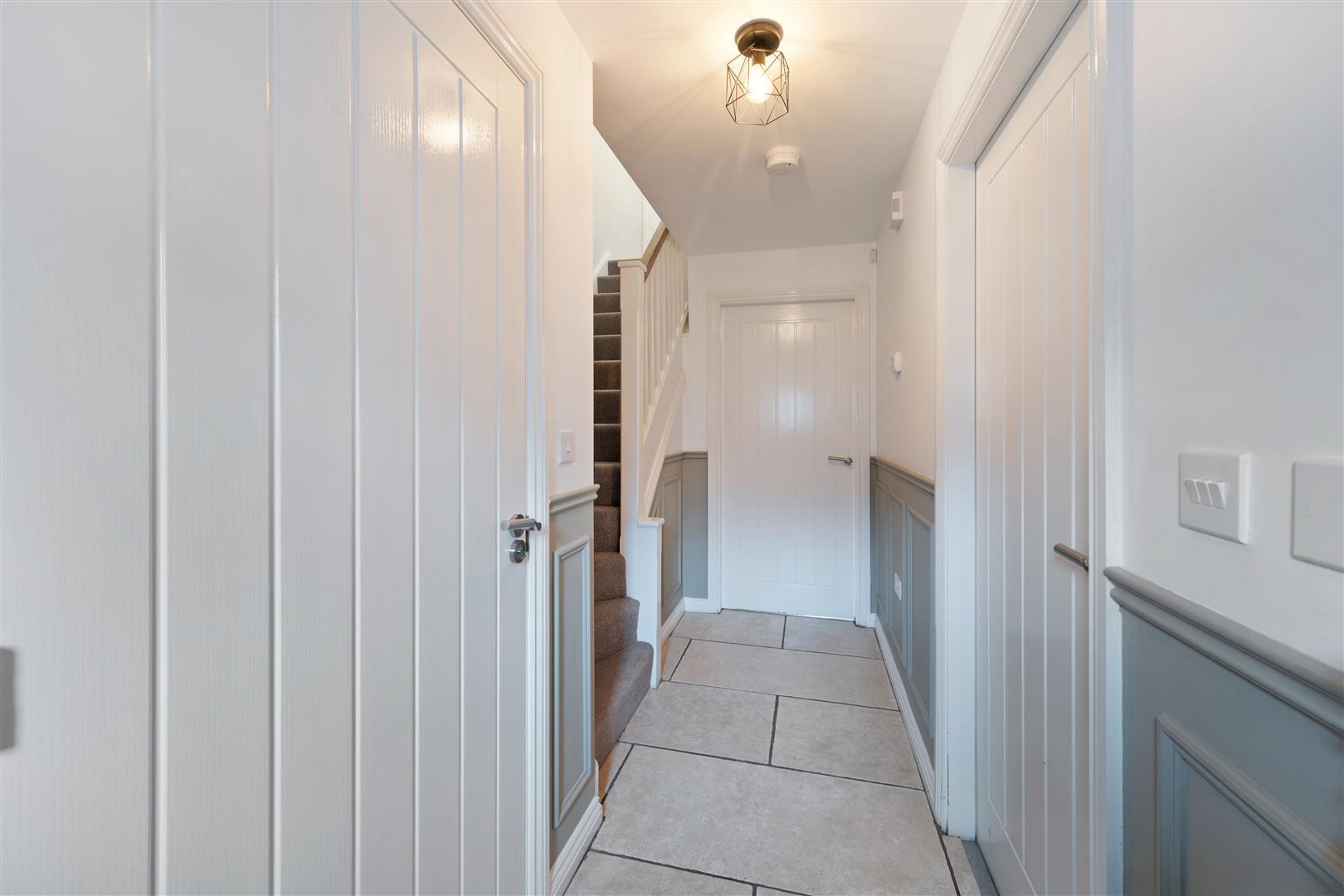Property Image fdce5a17-b262-4ba8-8d8d-19e18a516ae0