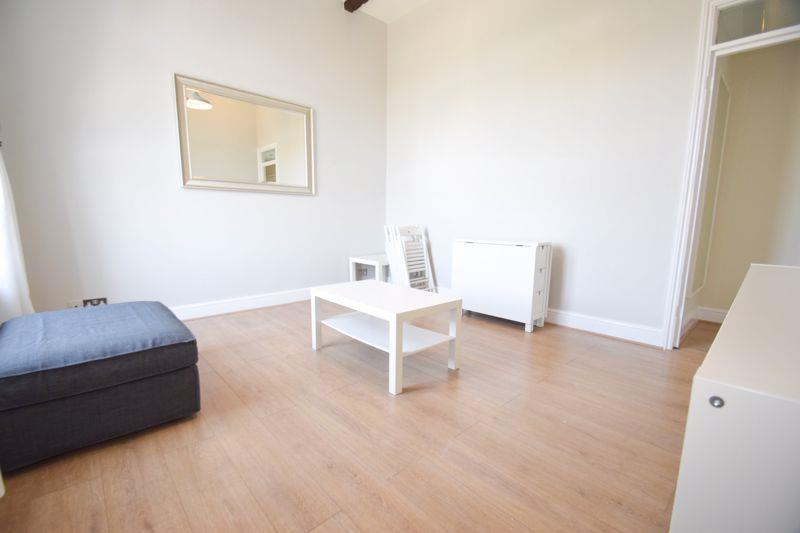 Property Image fdd2e559-fc45-4878-8023-2f5490cb90c8