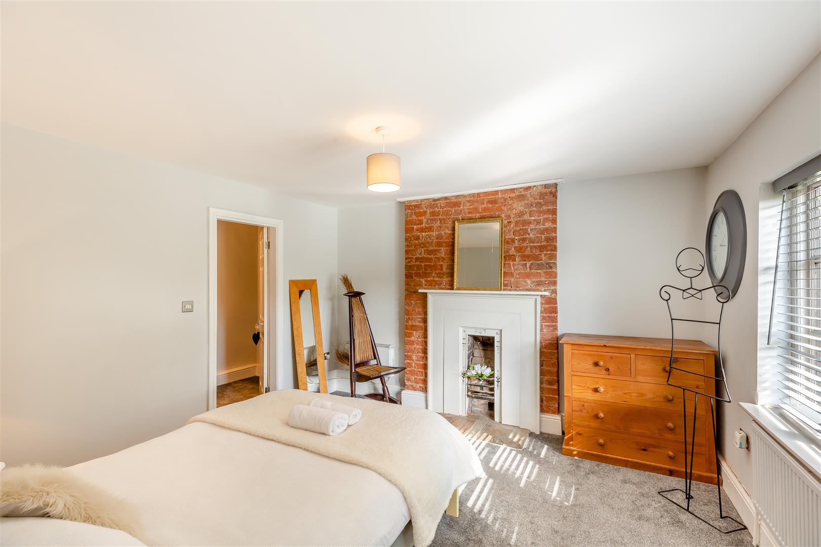Property Image fdf3b1ee-f03f-4412-9b68-72190c7d7484