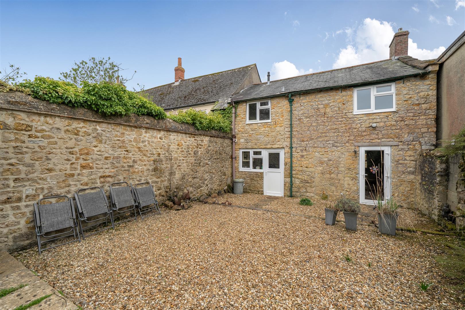 Property Image fe233162-b9d2-4202-85ca-ded2b819750f