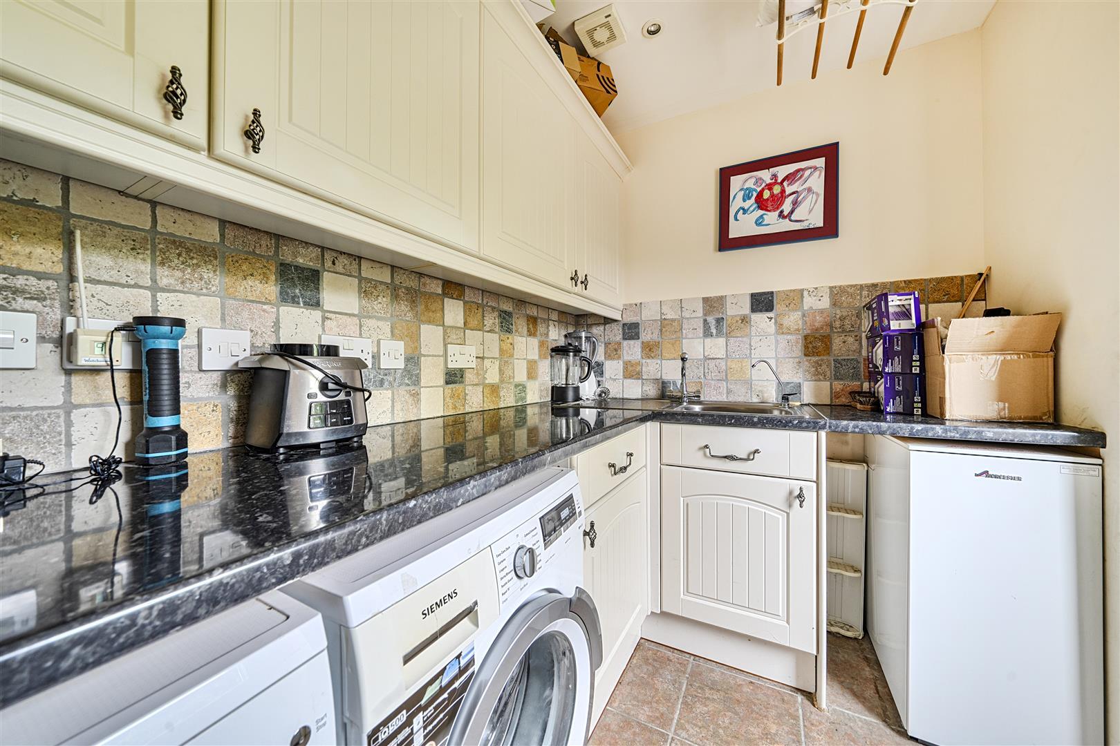 Property Image fe282bbc-3cc2-4634-bb79-074c4c503f9f