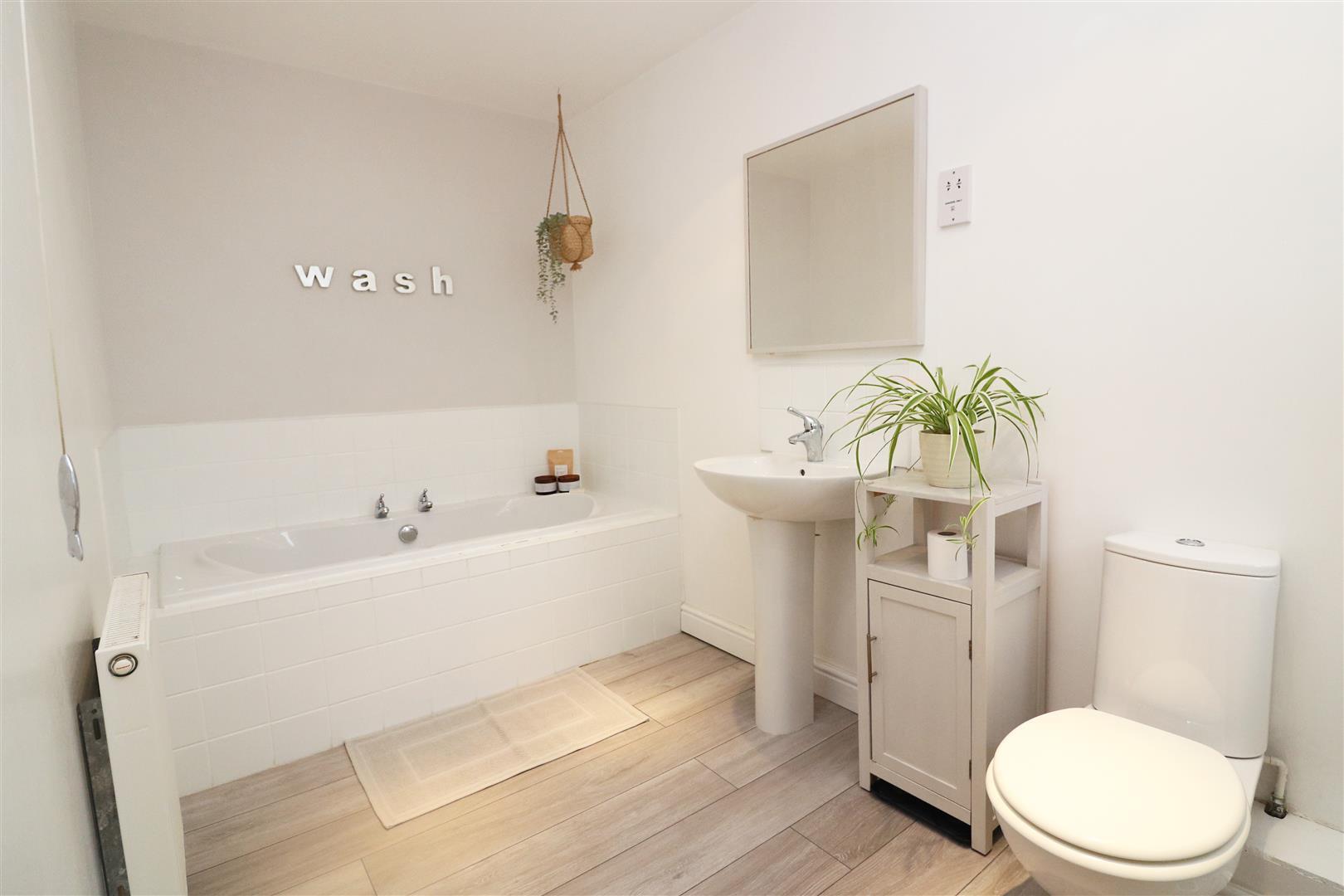 Property Image fe3eef23-2c88-41e5-a595-066359496c5b