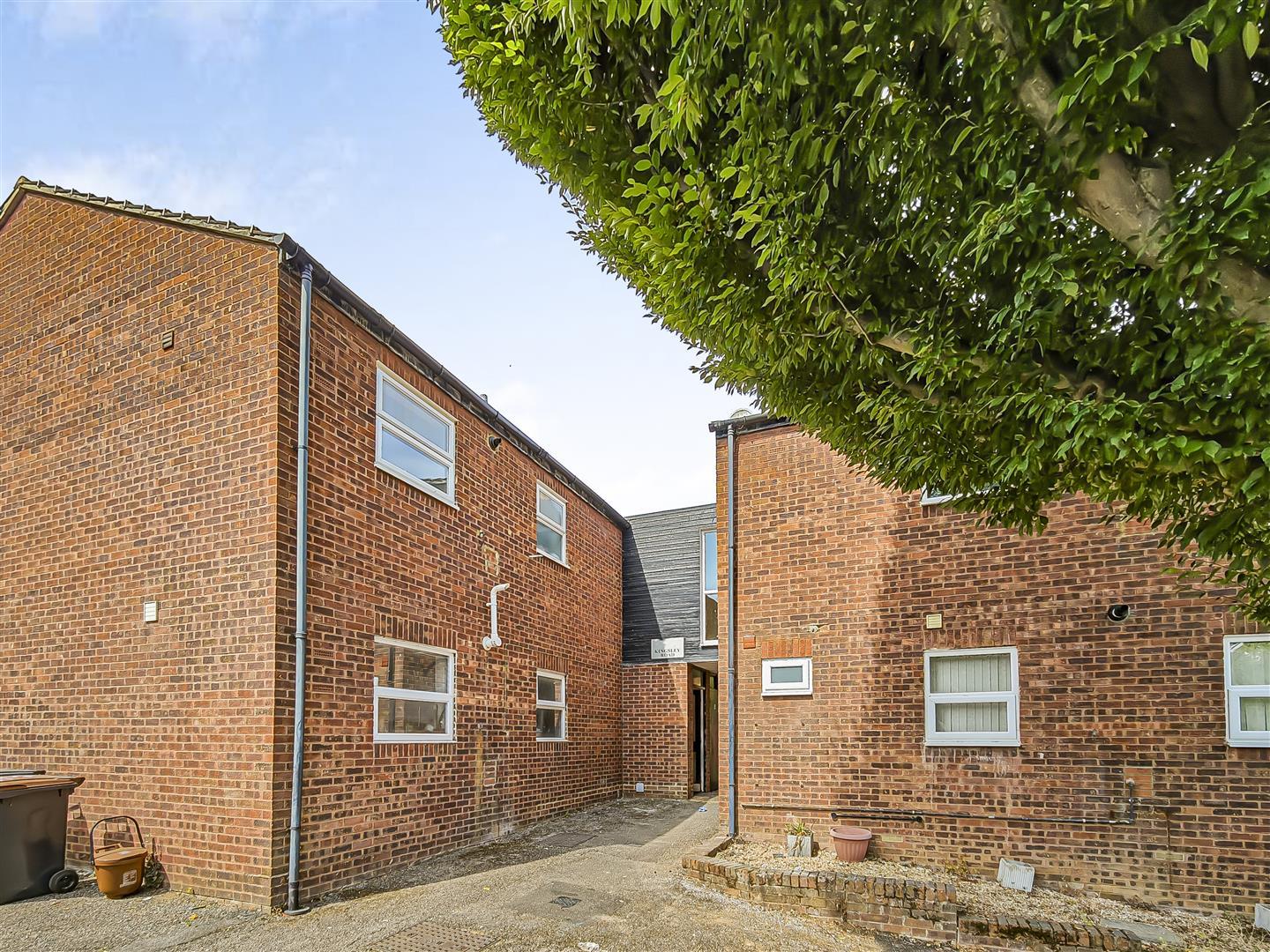 Property Image fe60a5bf-258e-436c-8491-c0c646b43912
