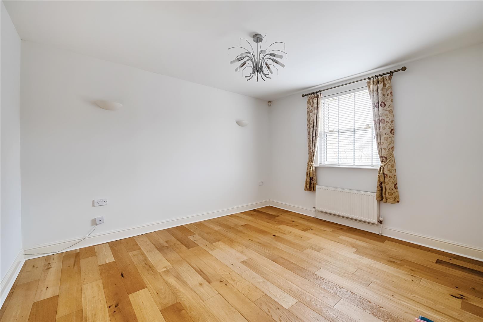 Property Image fe684004-7dfc-41cd-807d-ee829765eda5