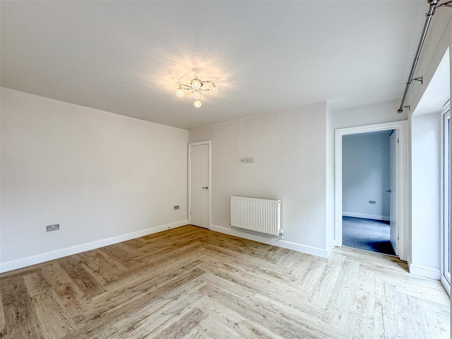 Property Image fe6a3dc6-8fc0-44f7-88af-26a8b5b4d95c