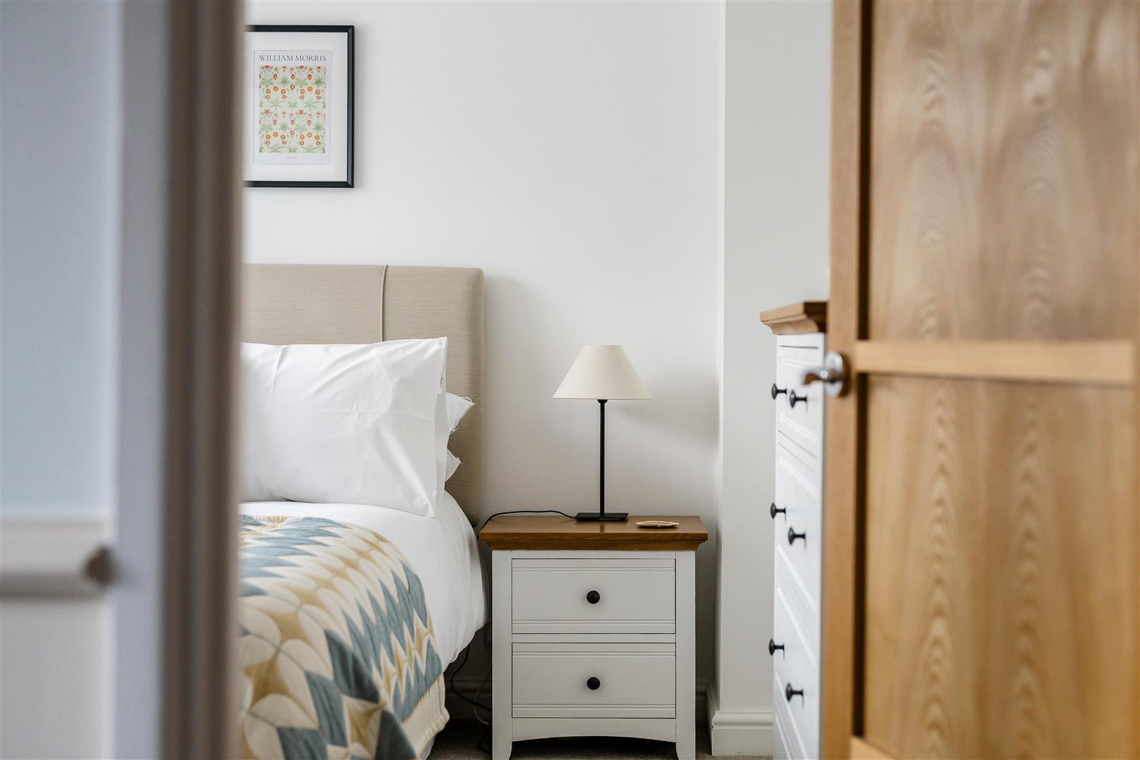 Property Image fe6a5e65-2917-4e51-a77d-f86d623e869b