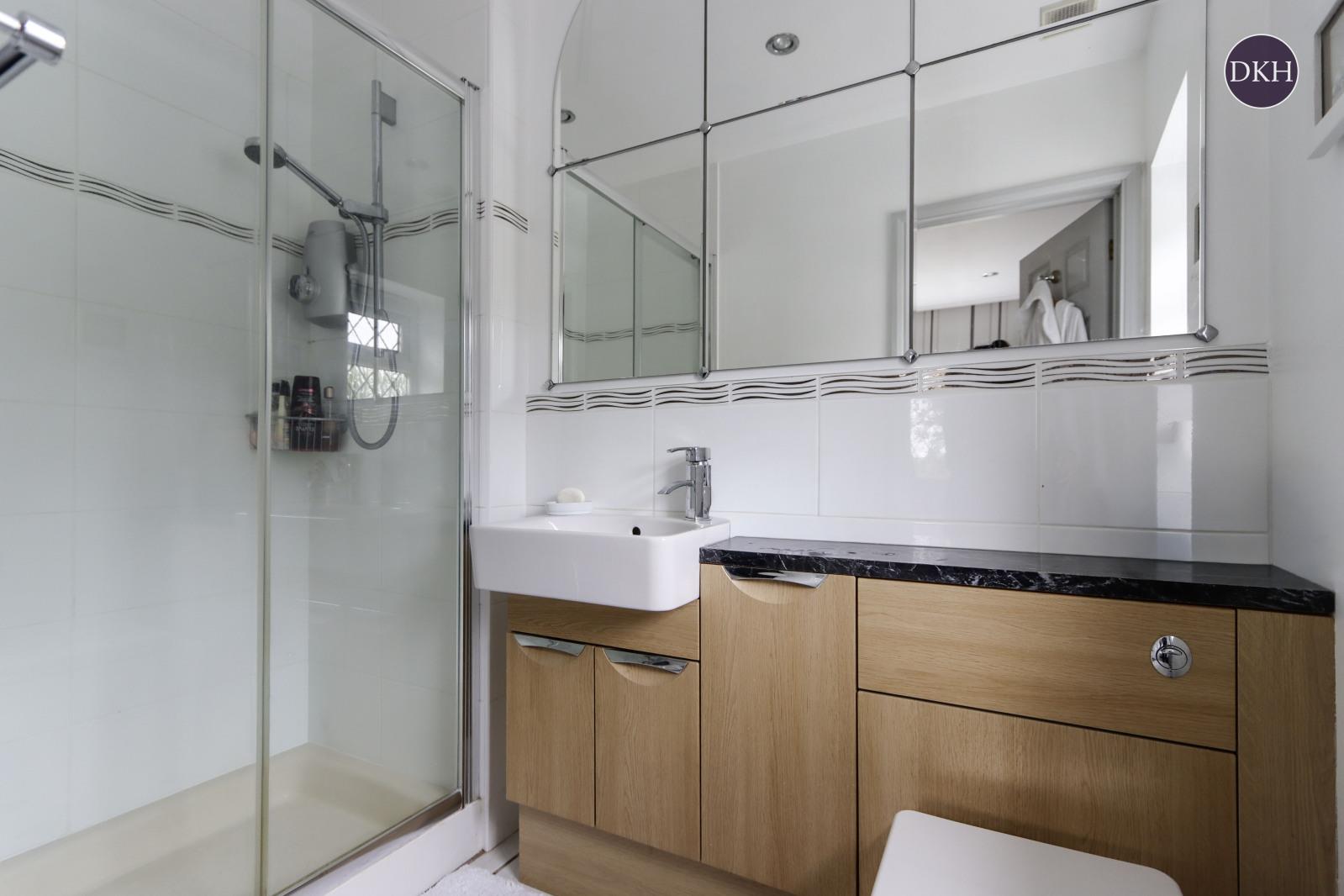 Property Image fe6bc664-30ce-4717-9f1f-7f3d87eb42e7