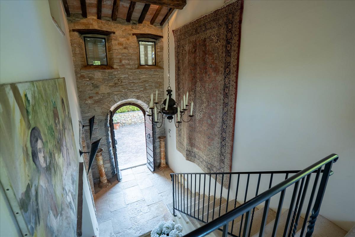 Property Image fe717b36-db9b-4a05-bf3b-6ddb8b2948c5
