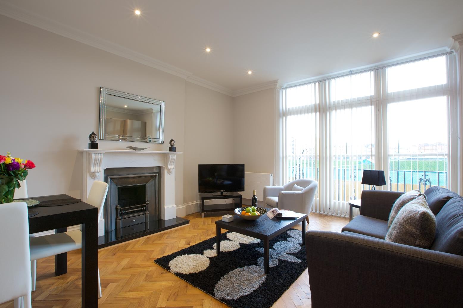 Property Image fe75f4ca-faad-4195-8516-7a49027f3c07