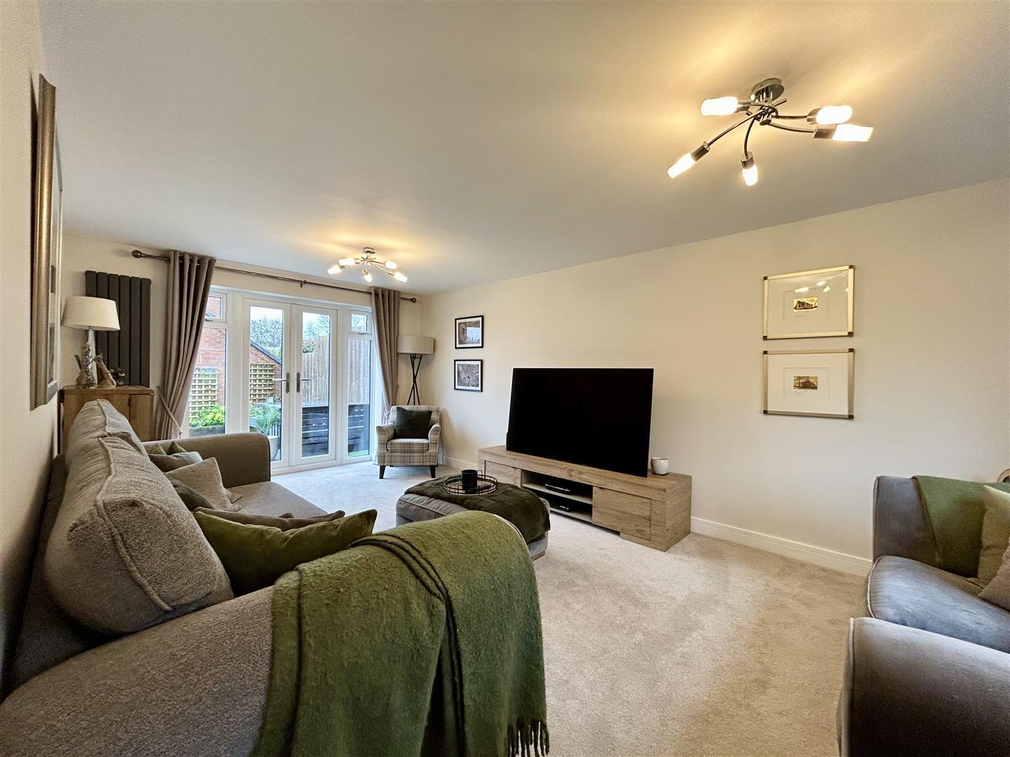 Property Image fe7ecabe-a1ed-439d-bf31-78f20109017b