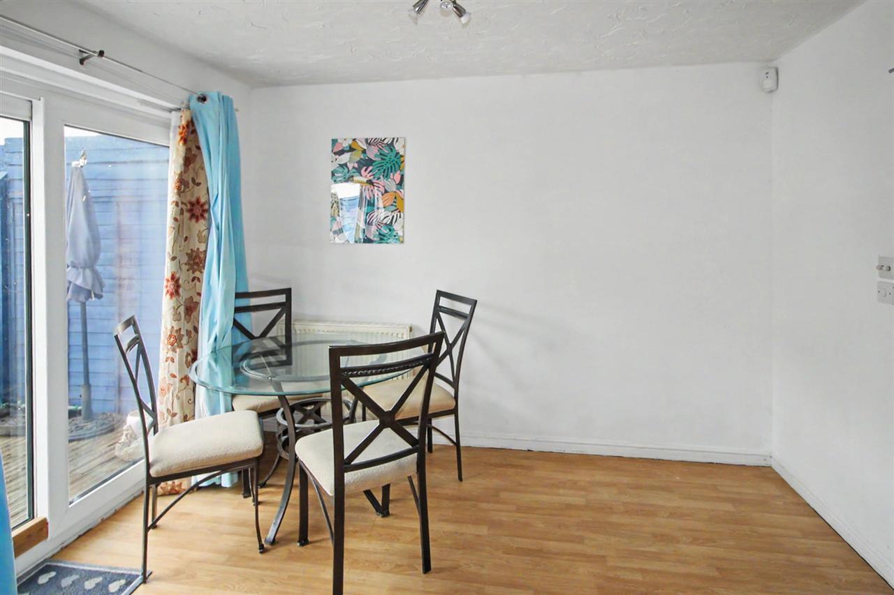 Property Image fe86232c-88fd-4259-9e03-0cc7d060ffc7