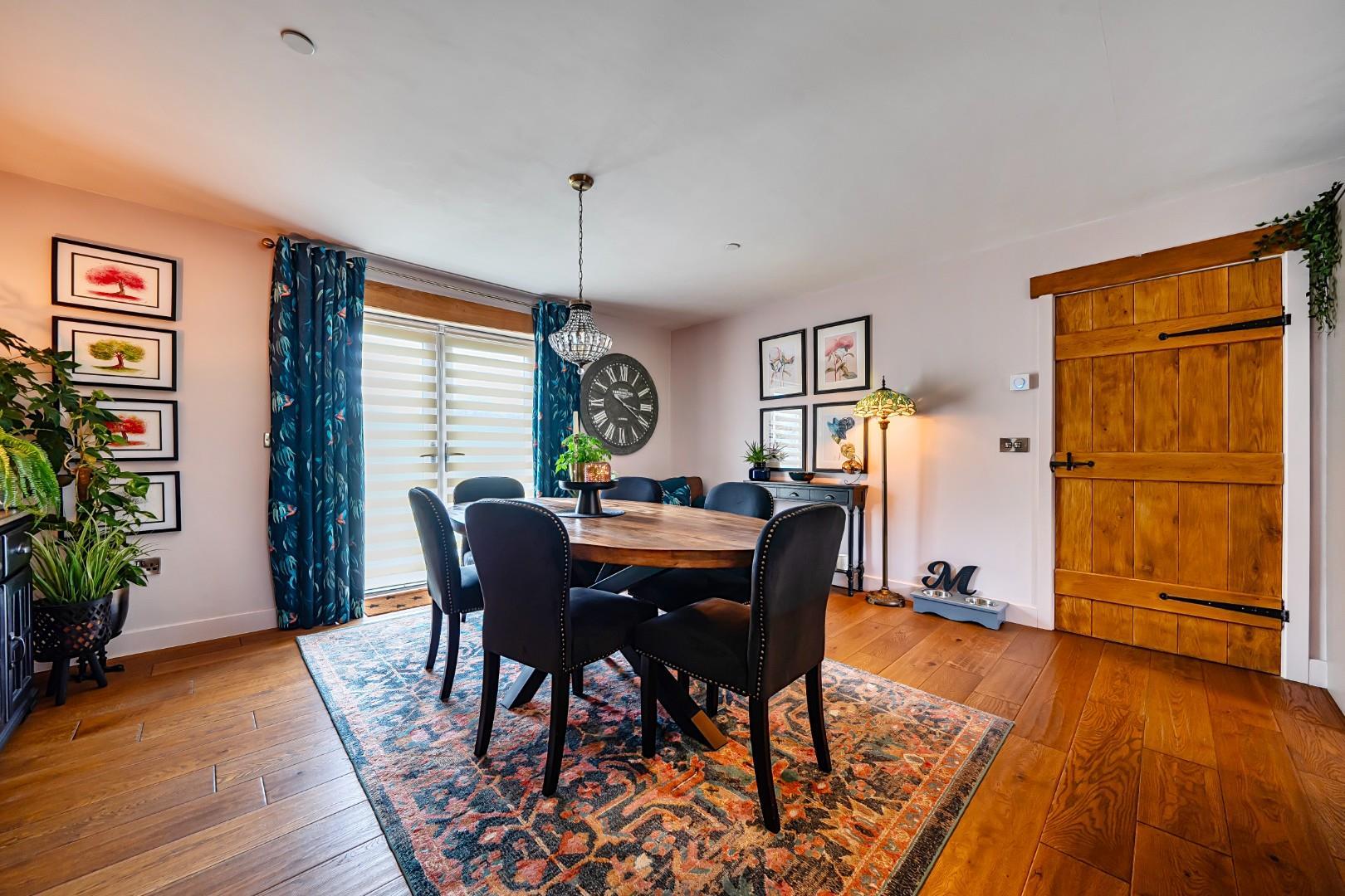Property Image fe890224-929b-4fd5-9276-bda7150567e5