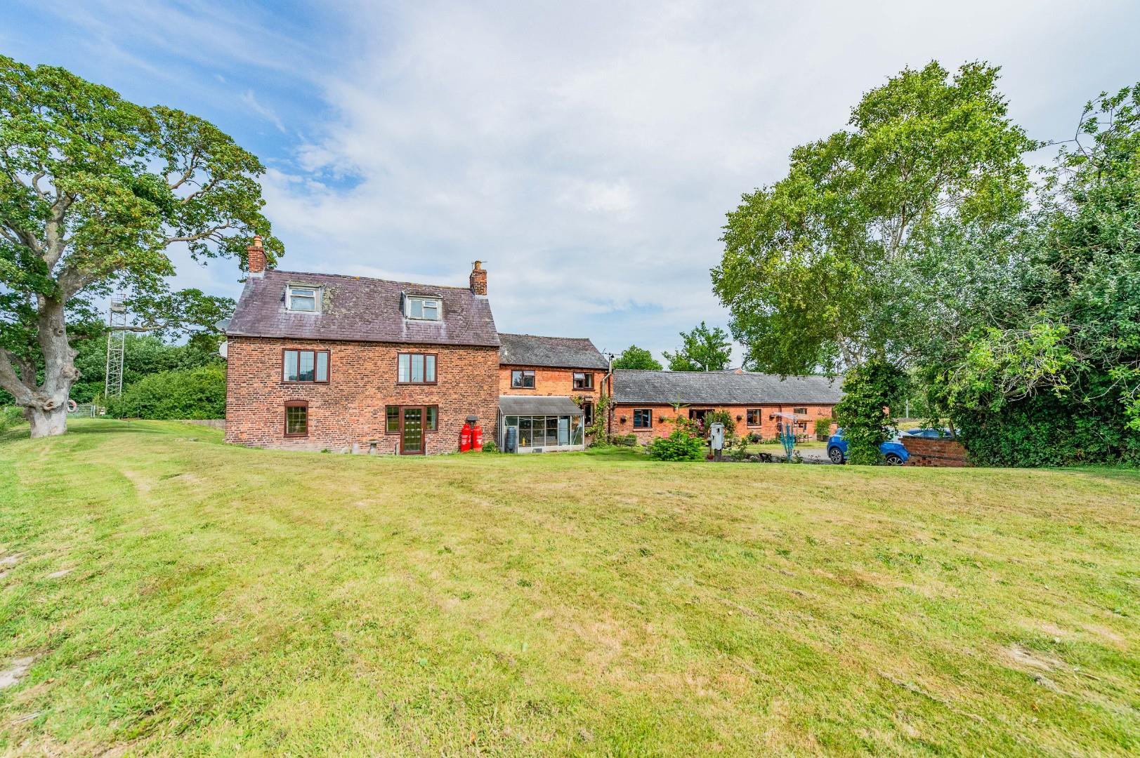 Property Image fea82864-f508-480d-b052-4b97c12ab0d7
