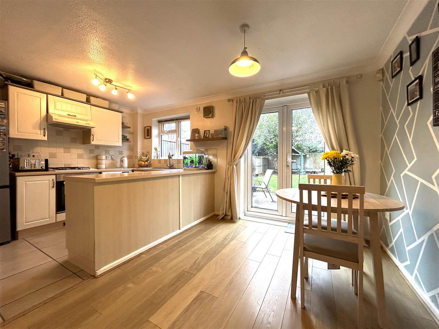 Property Image feb0b57e-cc59-47f7-bc95-e63efa753be7