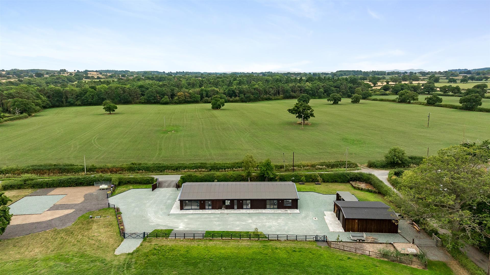 Property Image febdeb4b-e2f7-41a5-a598-80485f4172f0