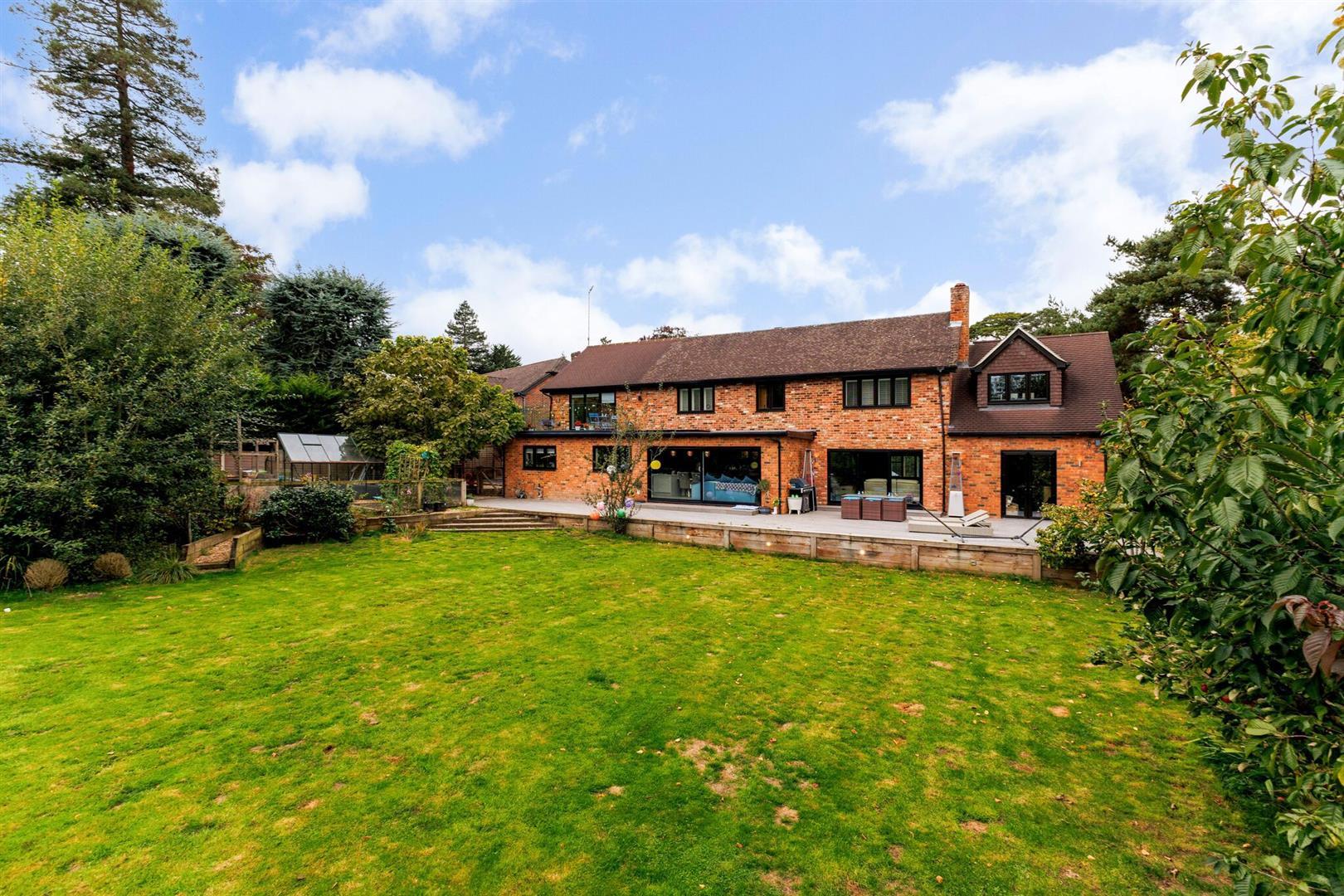 Property Image fec57db3-849b-4c40-9b6e-82307b48c1eb