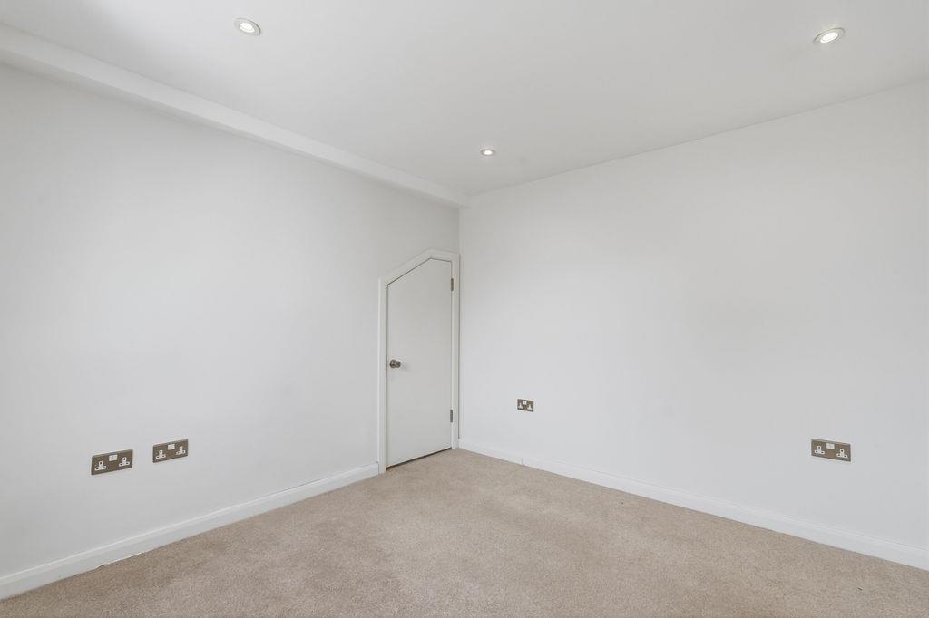 Property Image fec75ef7-6427-4b38-8633-b9afd6fc9736
